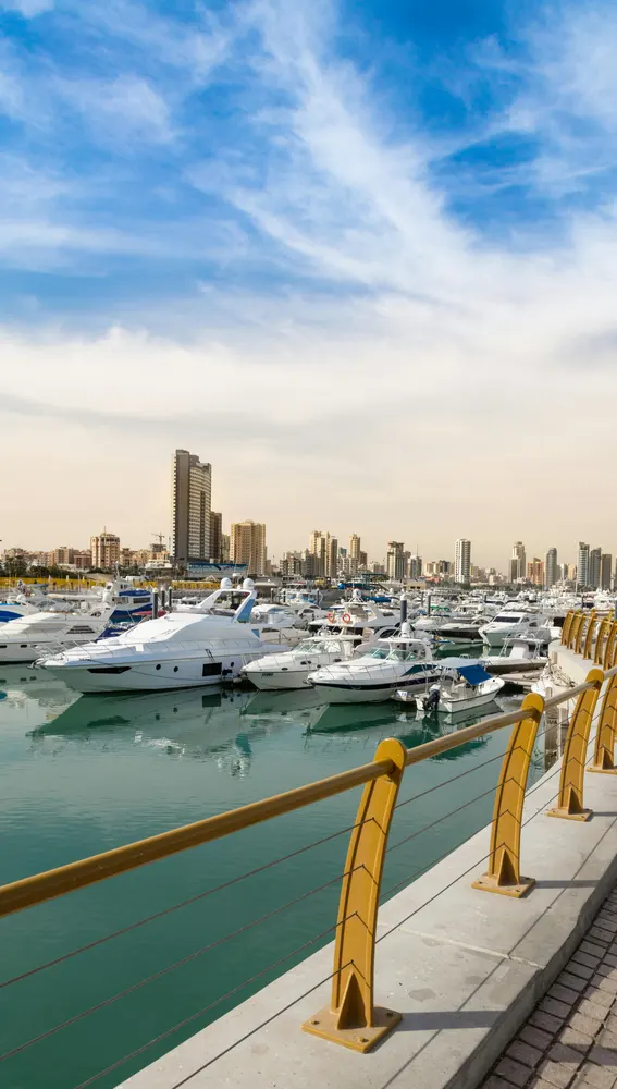 Puerto deportivo De Sharq Puerto deportivo De Sharq