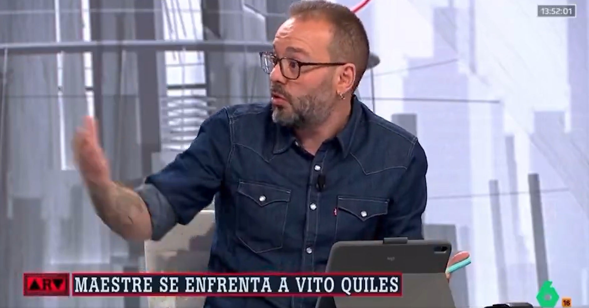 Antonio Maestre denuncia que el episodio con Vito Quiles no es algo aislado: "Recibí una carta con balas" Antonio Maestre denuncia que el episodio con Vito Quiles no es algo aislado: "Recibí una carta con balas"