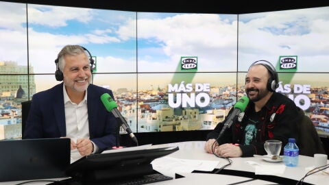 Carlos Areces presenta la segunda temporada de 'Muertos S.L"