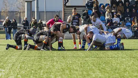 Victoria crucial para el Huesitos La Vila en un derbi valenciano muy igualado frente a Les Abelles Victoria crucial para el Huesitos La Vila en un derbi valenciano muy igualado frente a Les Abelles
