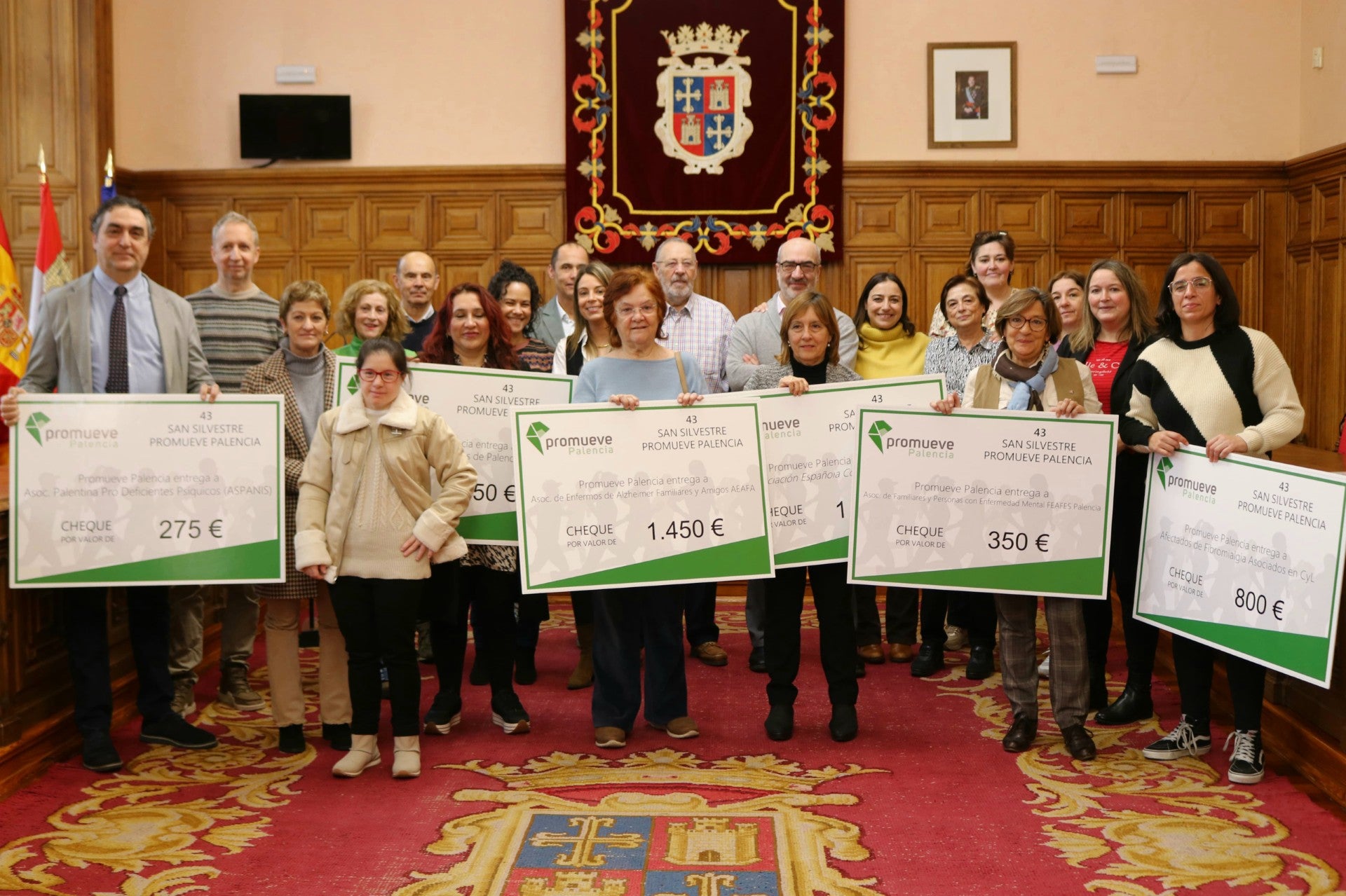 El Ayuntamiento hace entrega de las donaciones de la San Silvestre Promueve Palencia a las asociaciones del ámbito socio-sanitario y juvenil El Ayuntamiento hace entrega de las donaciones de la San Silvestre Promueve Palencia a las asociaciones del ámbito socio-sanitario y juvenil
