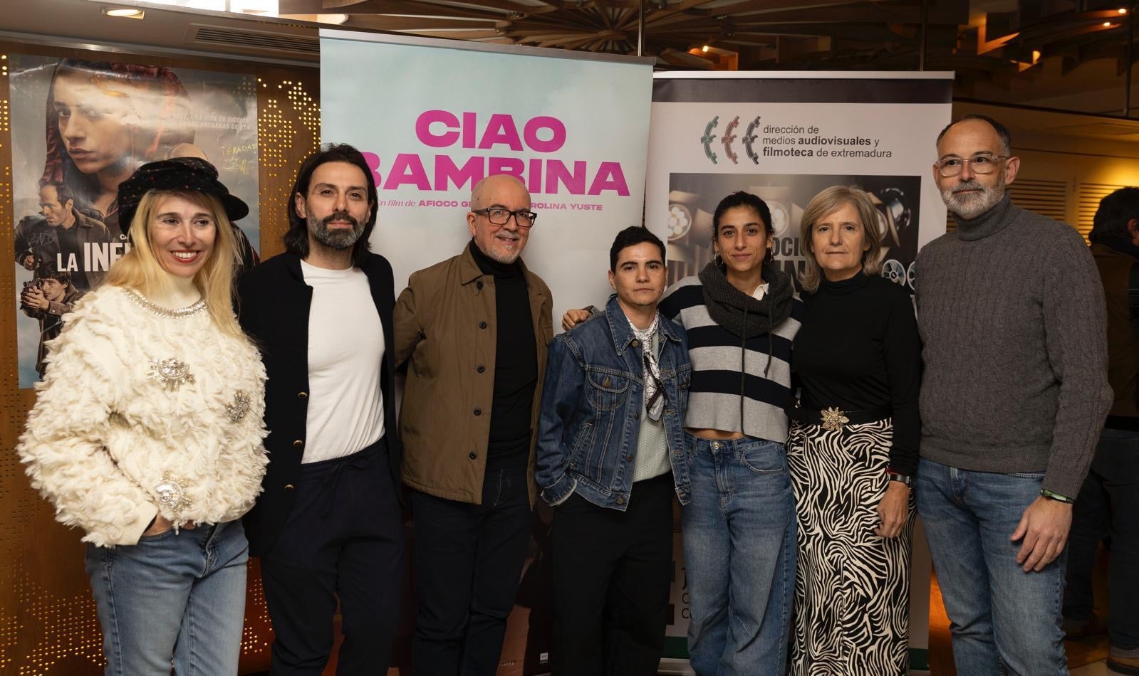 Victoria Bazaga defiende el aumento en las ayudas al cine en el acto de apoyo a Carolina Yuste como nominada a los Goya Victoria Bazaga defiende el aumento en las ayudas al cine en el acto de apoyo a Carolina Yuste como nominada a los Goya