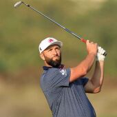 Mal debut de Jon Rahm en Dubai