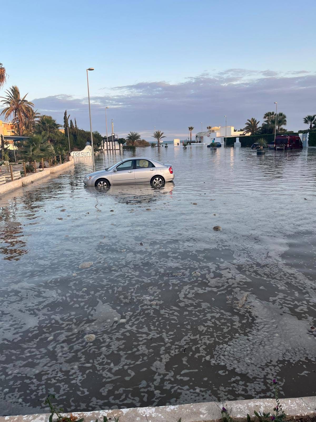 Calles inundadas, casas anegadas y coches atrapados: el último temporal en Vera, en imágenes Calles inundadas, casas anegadas y coches atrapados: el último temporal en Vera, en imágenes