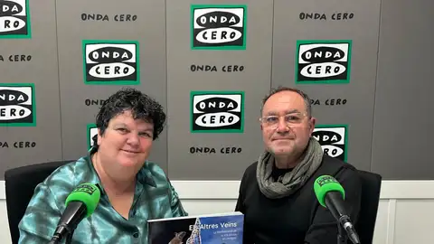 José Santamaría presenta su libro 'Els altres veïns'. José Santamaría presenta su libro 'Els altres veïns'.