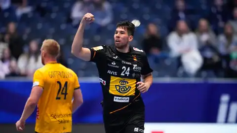 España logra un empate imposible ante Suecia España logra un empate imposible ante Suecia