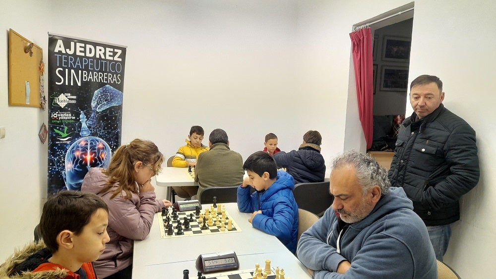 Terry Tully se impone en la Tercera edición del torneo Jaque a la Discapacidad Terry Tully se impone en la Tercera edición del torneo Jaque a la Discapacidad
