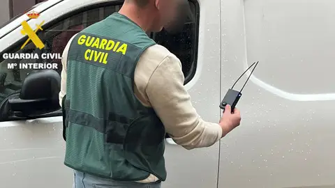 Detenidos tres hob Detenidos tres hob