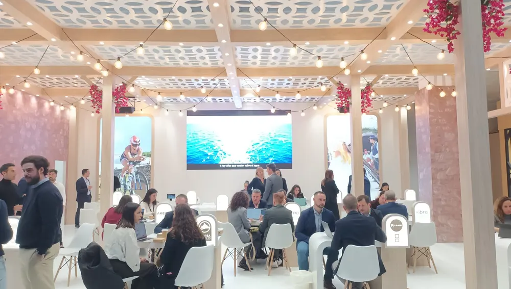 El stand de Ibiza ha registrado una gran presencia de profesionales interesados El stand de Ibiza ha registrado una gran presencia de profesionales interesados