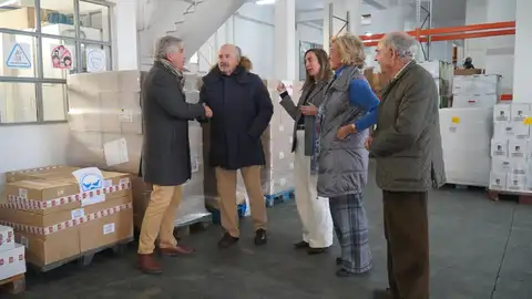 La Fundación CB dona 7.500 kilos de productos al Banco de Alimentos de Badajoz que llegarán a más de 9.000 personas La Fundación CB dona 7.500 kilos de productos al Banco de Alimentos de Badajoz que llegarán a más de 9.000 personas