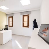 La empresa malagueña StartFinUp