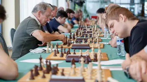 El Club de Ajedrez de l’Alfàs del Pi empieza en Primera Autonómica con buenos resultados El Club de Ajedrez de l’Alfàs del Pi empieza en Primera Autonómica con buenos resultados