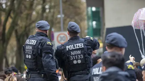 Imagen de archivo de agentes de la Policía alemana. Imagen de archivo de agentes de la Policía alemana.