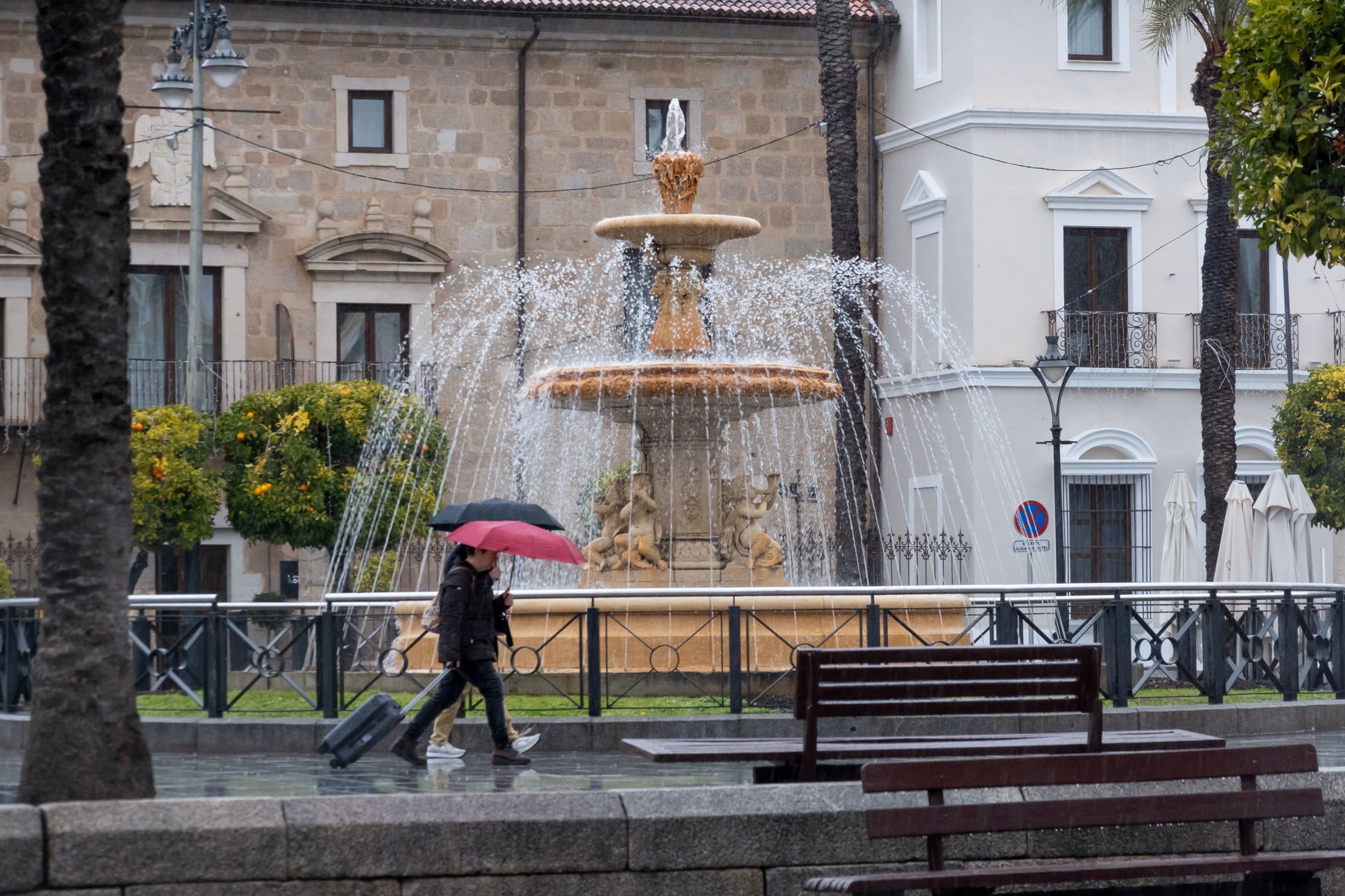 Más lluvia para este miércoles en buena parte de España: la borrasca Garoé pone en aviso a estas zonas Más lluvia para este miércoles en buena parte de España: la borrasca Garoé pone en aviso a estas zonas