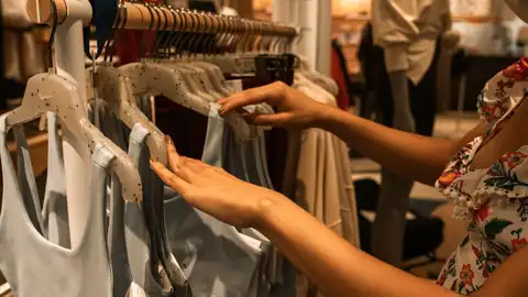 Burriana arranca la V edición de los Bonos Comercio para incentivar las compras de proximidad Burriana arranca la V edición de los Bonos Comercio para incentivar las compras de proximidad