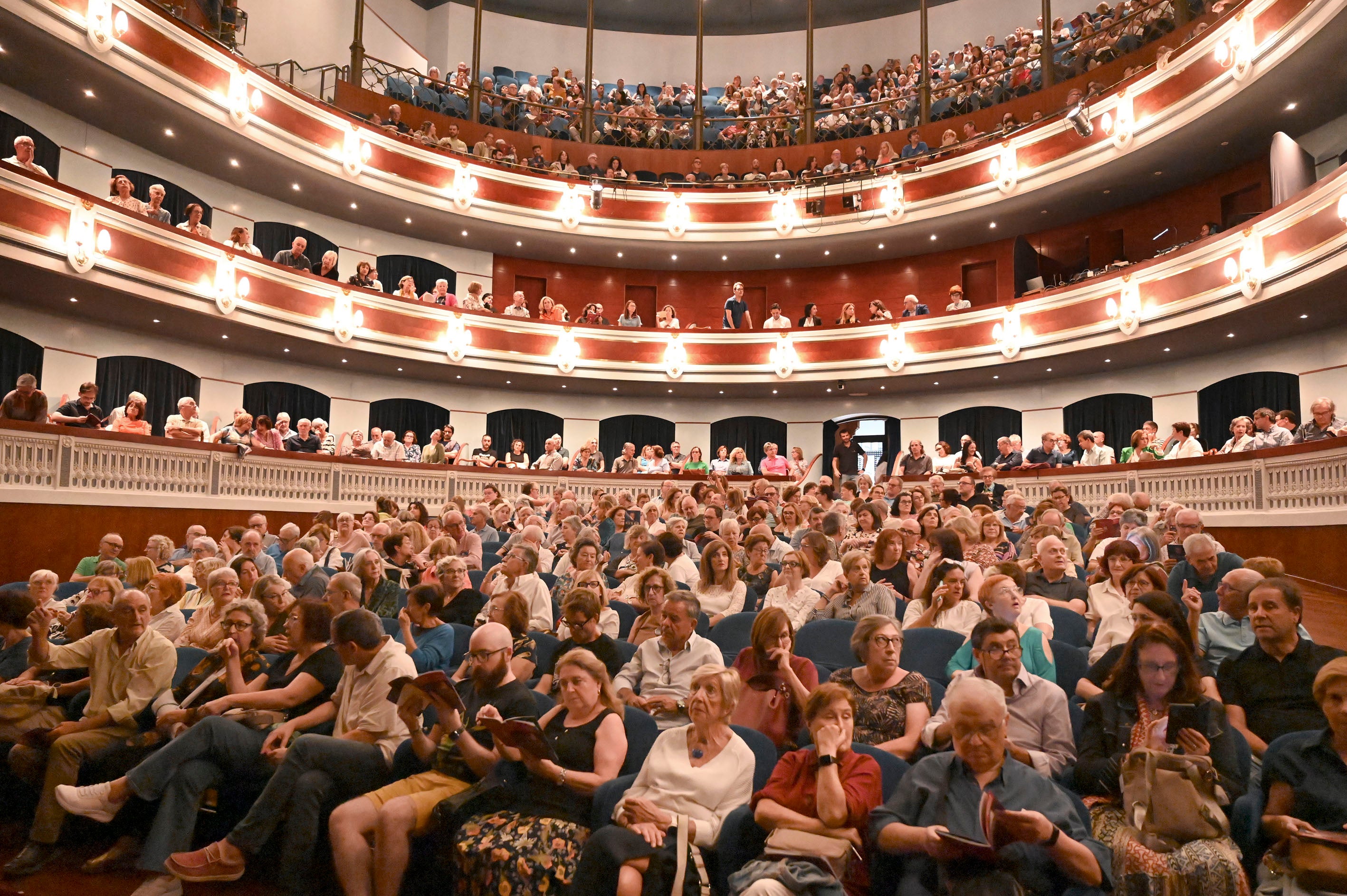 El Teatre Principal de Castelló alcanza la cifra récord de 420 abonados en el primer trimestre de 2025 El Teatre Principal de Castelló alcanza la cifra récord de 420 abonados en el primer trimestre de 2025