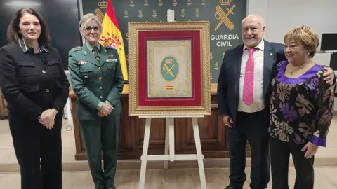 El escudo de la Guardia Civil El escudo de la Guardia Civil