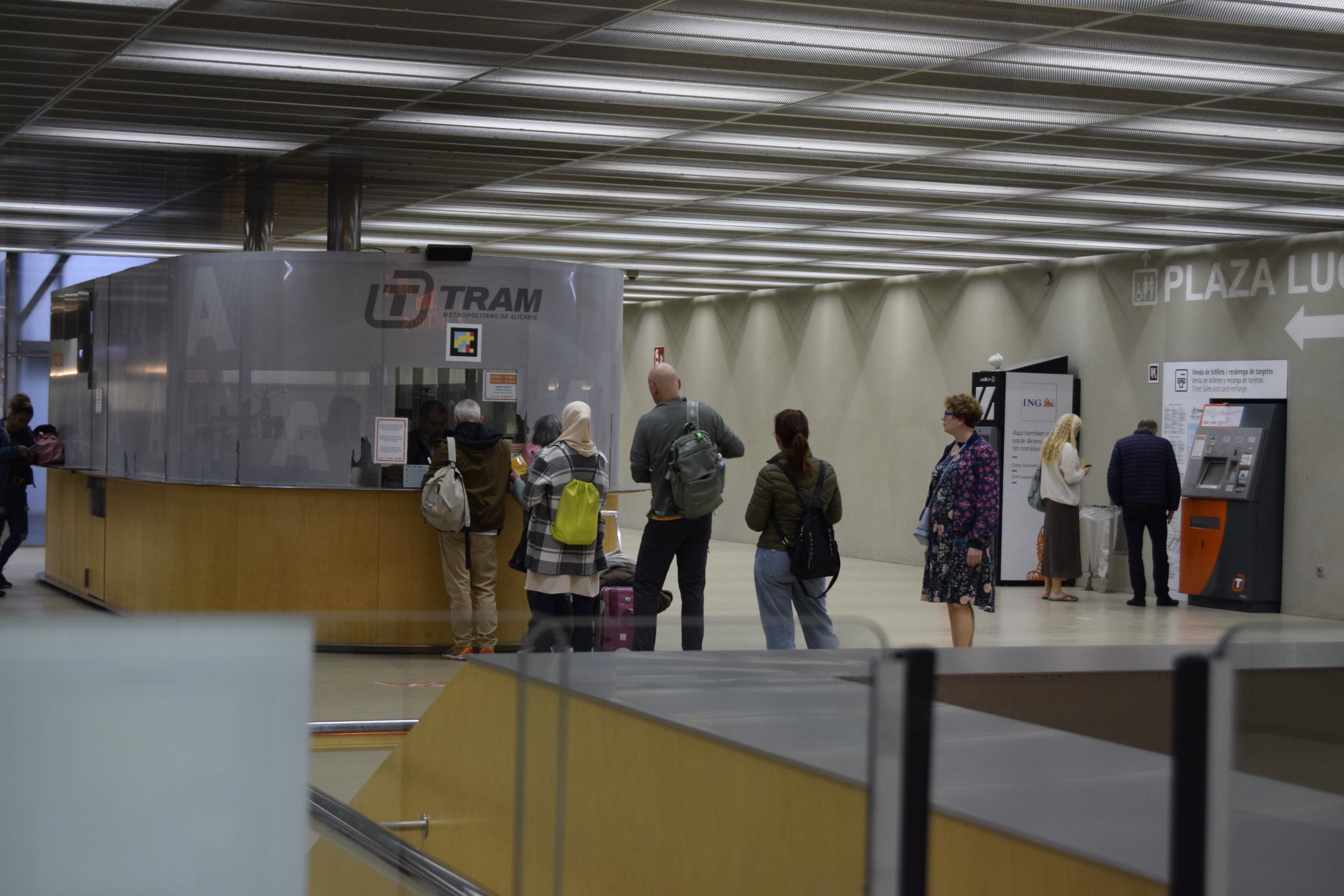 FGV analizará el tráfico de pasajeros en la estación de Luceros para mejorar los recursos FGV analizará el tráfico de pasajeros en la estación de Luceros para mejorar los recursos