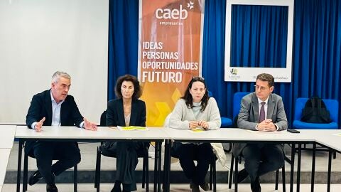 Gabriel Pons Moles, a la derecha de la imagen. 