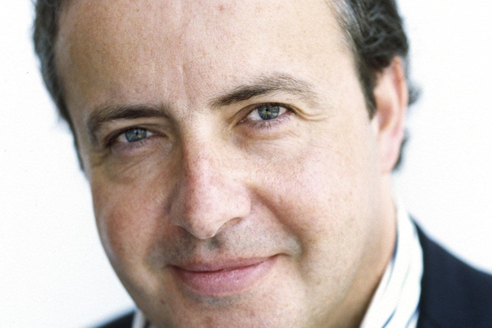 El director de orquesta Juanjo Mena anuncia su retirada debido al alzhéimer que padece El director de orquesta Juanjo Mena anuncia su retirada debido al alzhéimer que padece
