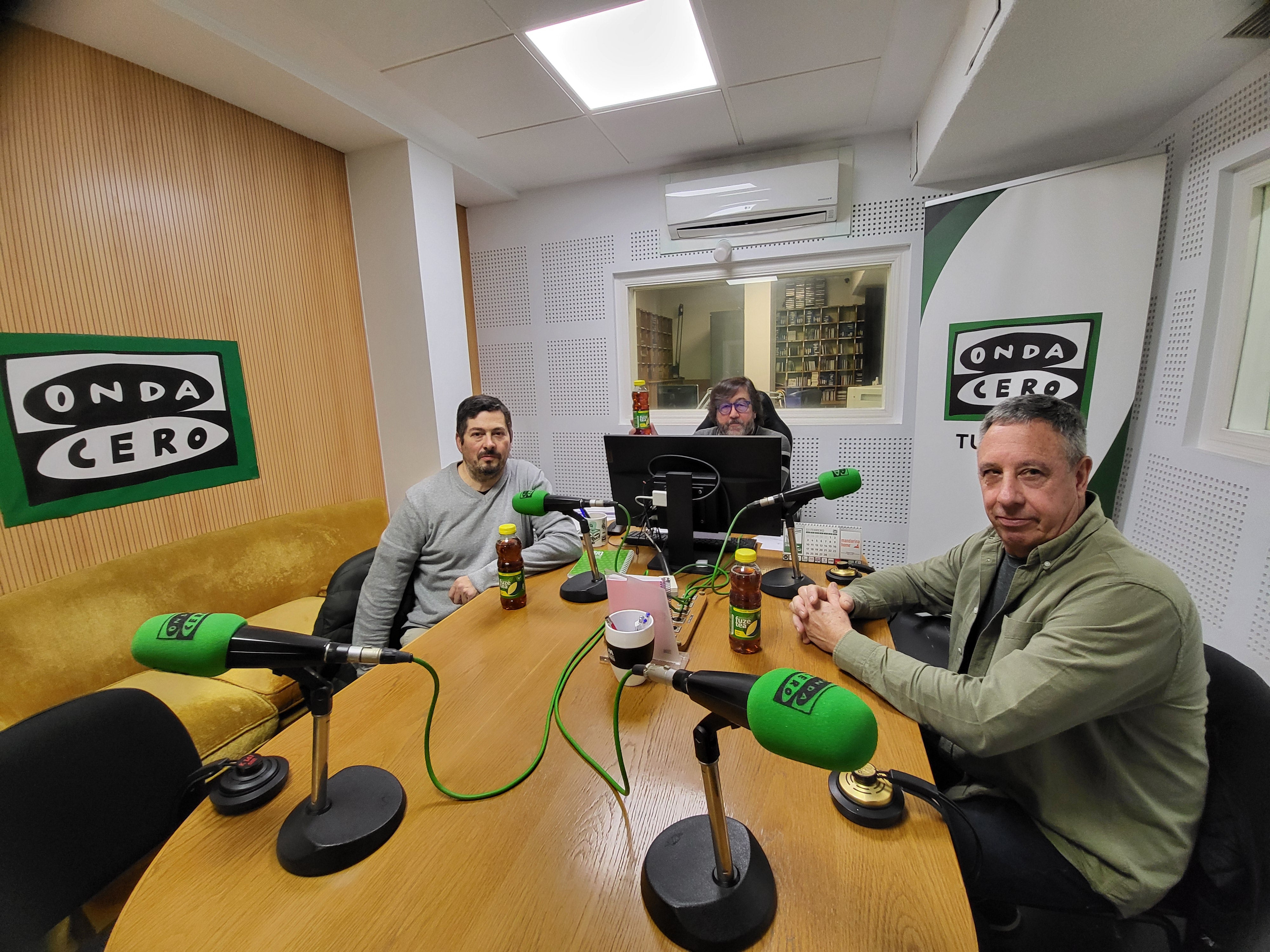 A presencia de Ourense en Fitur e o pub Tragos en Se nos va la Olla A presencia de Ourense en Fitur e o pub Tragos en Se nos va la Olla