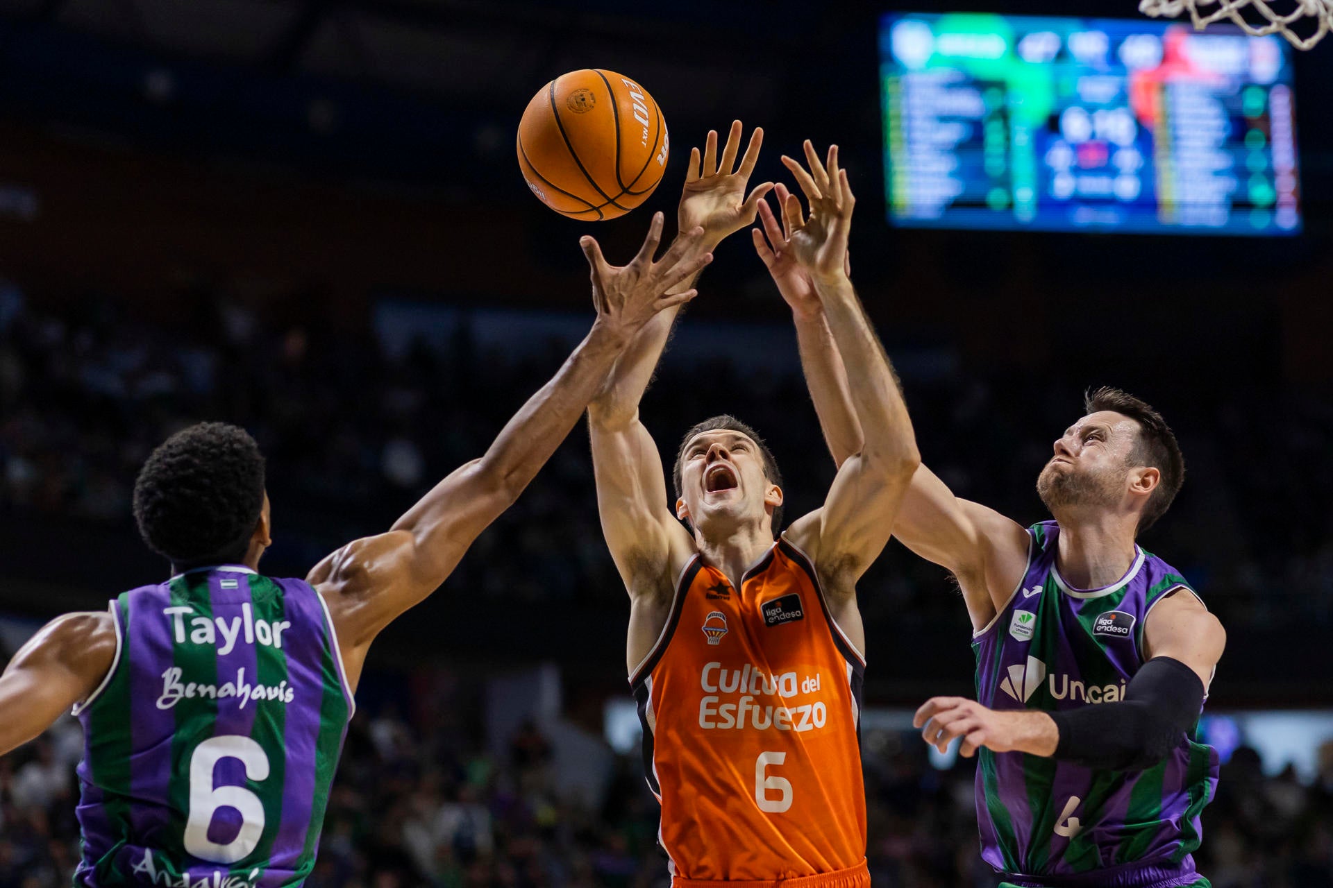 Valencia Basket abre la segunda vuelta ante un Manresa que la amargó el debut liguero Valencia Basket abre la segunda vuelta ante un Manresa que la amargó el debut liguero