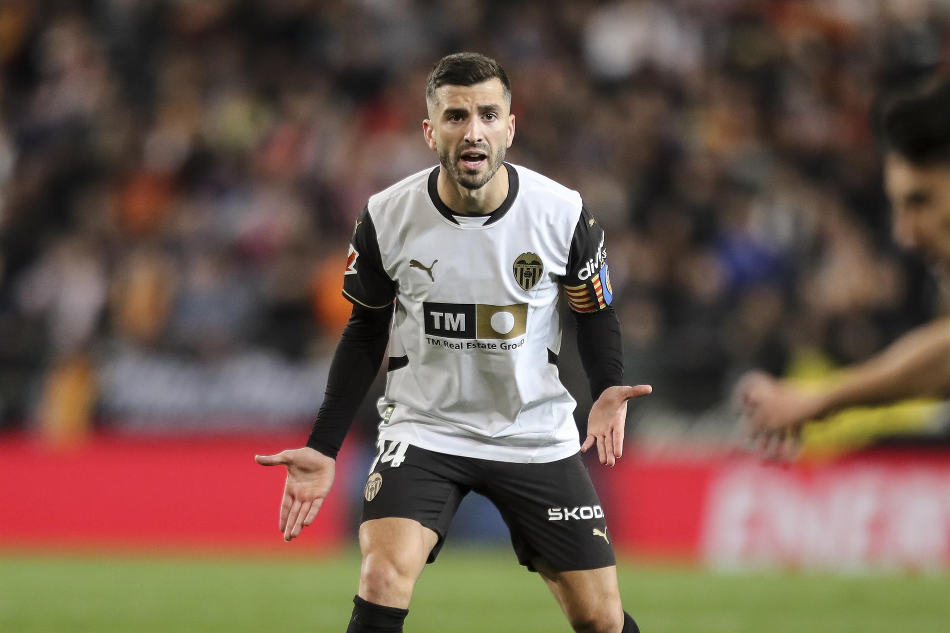 Gayà: "Posiblemente es la época más dura de mi carrera pero no me planteo salir" Gayà: "Posiblemente es la época más dura de mi carrera pero no me planteo salir"