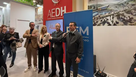 Presentación Congreso Nacional de Turismo y Deporte de La Nucía Presentación Congreso Nacional de Turismo y Deporte de La Nucía
