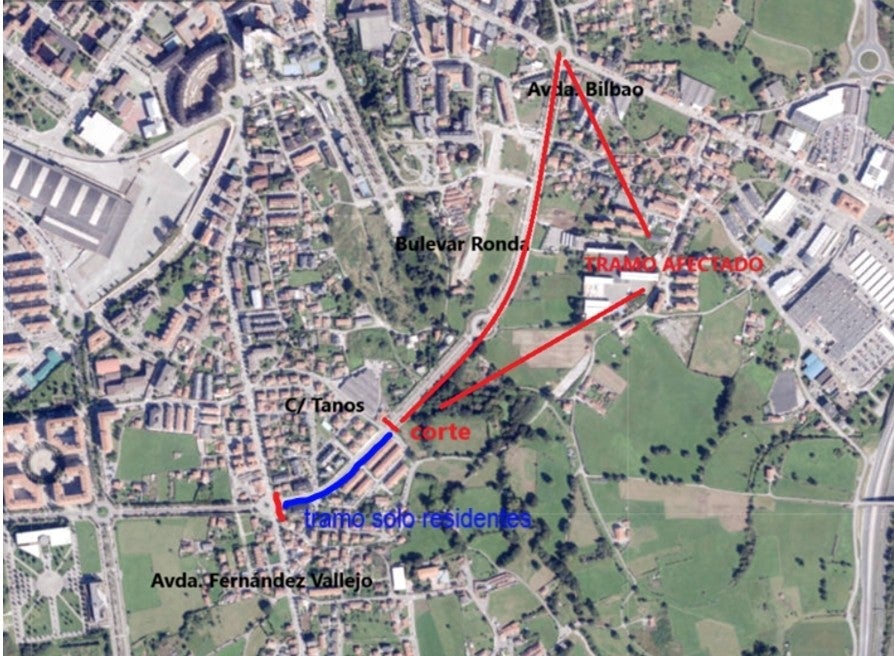 Estos son los cortes de tráfico y las afecciones en el Torrebús por las obras en el polígono de El Valle de Torrelavega Estos son los cortes de tráfico y las afecciones en el Torrebús por las obras en el polígono de El Valle de Torrelavega