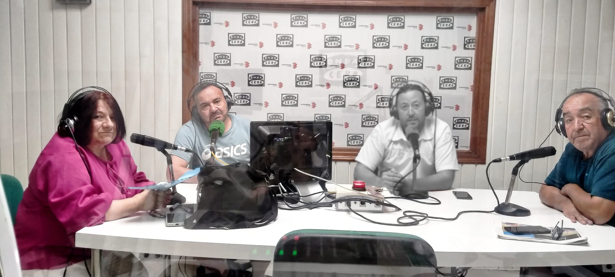 'El Mini' se dedica al tema de los urinarios portátil en explotaciones agrarias 'El Mini' se dedica al tema de los urinarios portátil en explotaciones agrarias