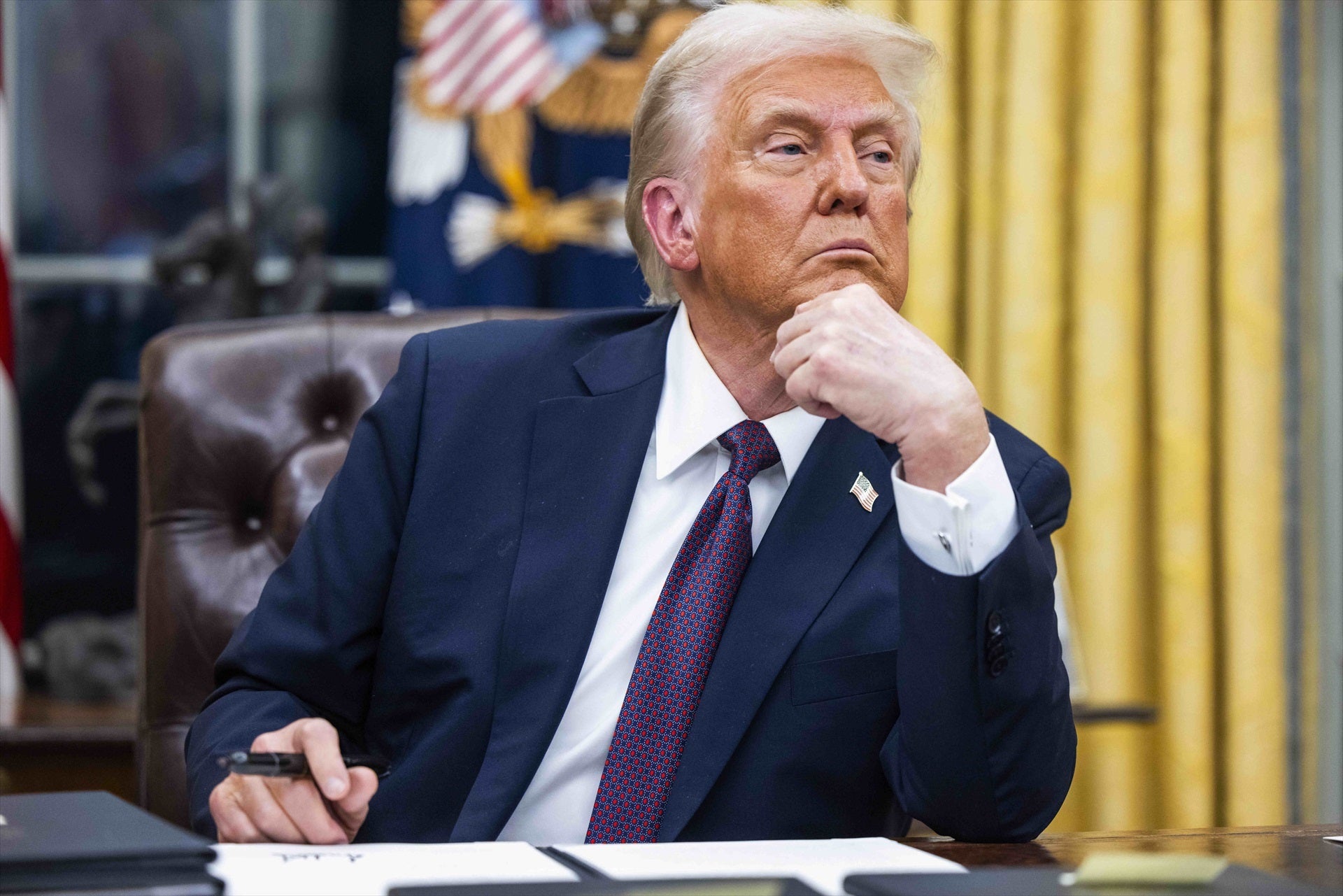 Trump afirma que Ucrania está "lista" para un acuerdo de paz con Rusia y dice que se reunirá con Putin "inmediatamente" Trump afirma que Ucrania está "lista" para un acuerdo de paz con Rusia y dice que se reunirá con Putin "inmediatamente"