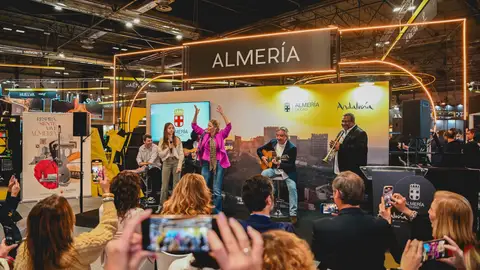 Presentación campaña “Respira, Siente, Vive Almería” Presentación campaña “Respira, Siente, Vive Almería”