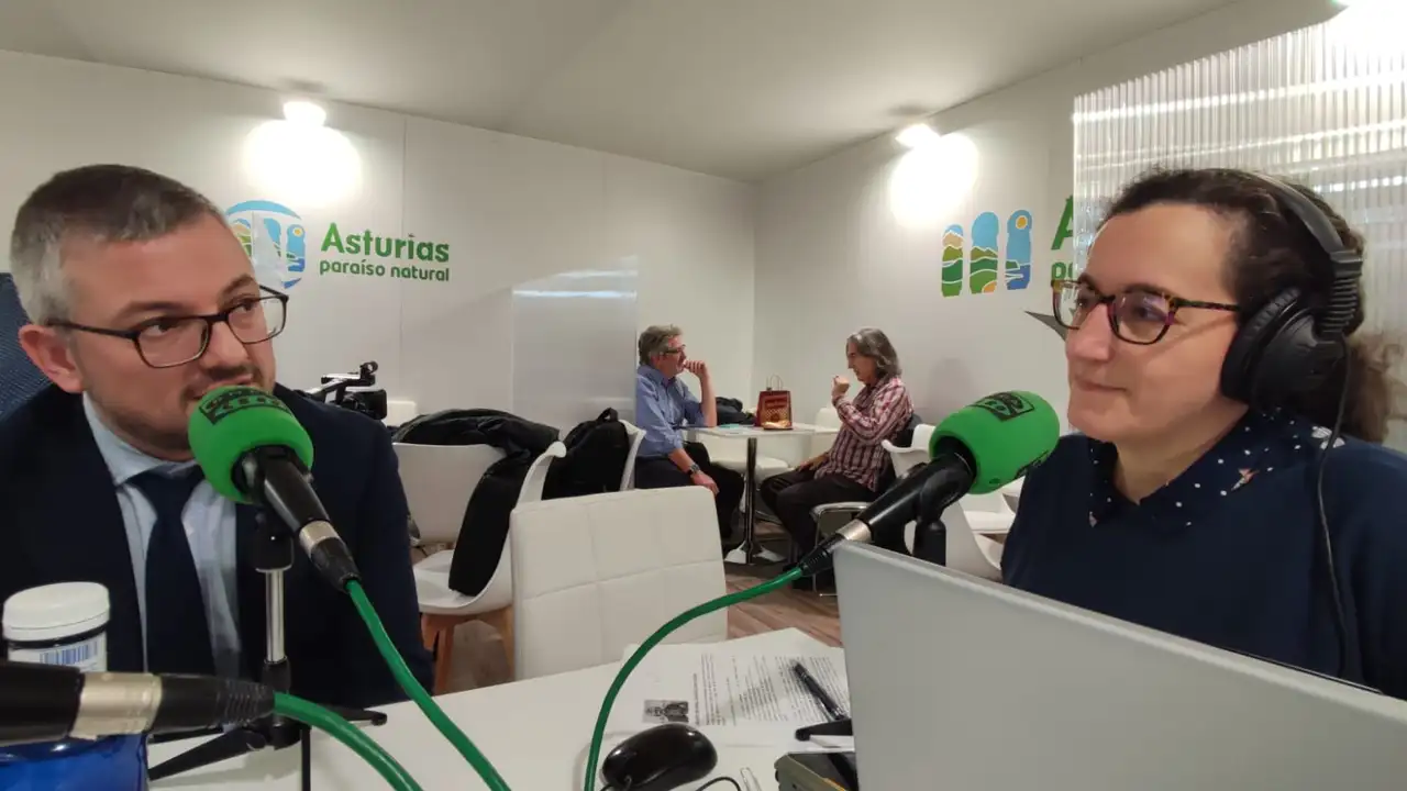 El concejal de Turismo de Salas, Alejandro Bermúdez, en Onda Cero El concejal de Turismo de Salas, Alejandro Bermúdez, en Onda Cero