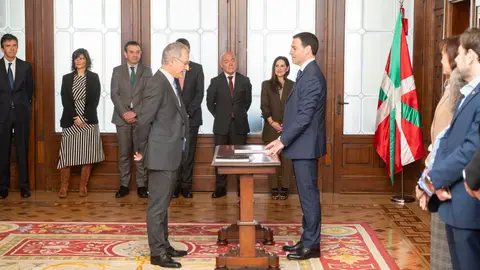 Joxerramon Bengoetxea, nombrado nuevo rector de la UPV/EHU Joxerramon Bengoetxea, nombrado nuevo rector de la UPV/EHU