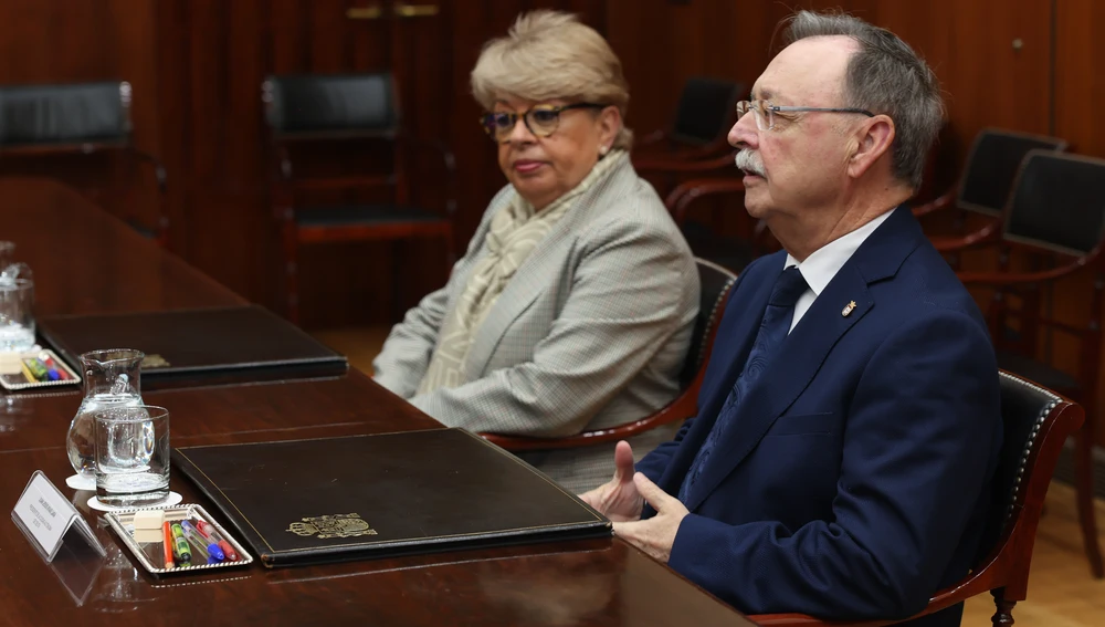 Presidente de la Ciudad Autónoma, Juan Vivas Presidente de la Ciudad Autónoma, Juan Vivas