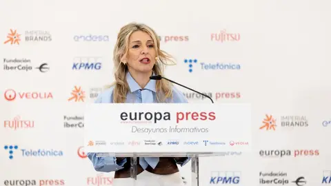 El Gobierno decide esta tarde cuando se aprobará en Consejo de Ministros la reducción de la jornada laboral El Gobierno decide esta tarde cuando se aprobará en Consejo de Ministros la reducción de la jornada laboral