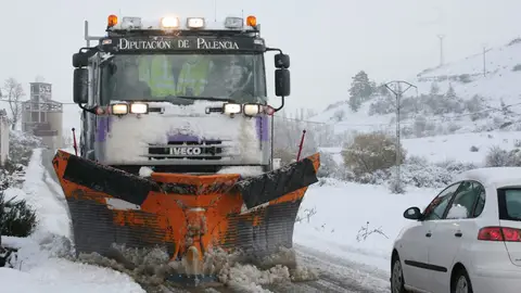 Activada la fase de alerta por nevadas en la Cordillera Cantábrica de Palencia .