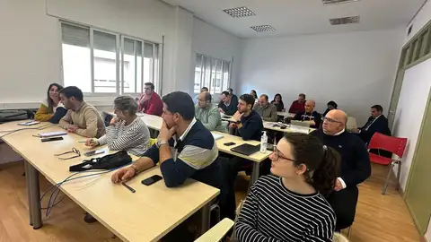 La Junta reivindica la incorporación del talento femenino en el sector del cooperativismo agroalimentario La Junta reivindica la incorporación del talento femenino en el sector del cooperativismo agroalimentario