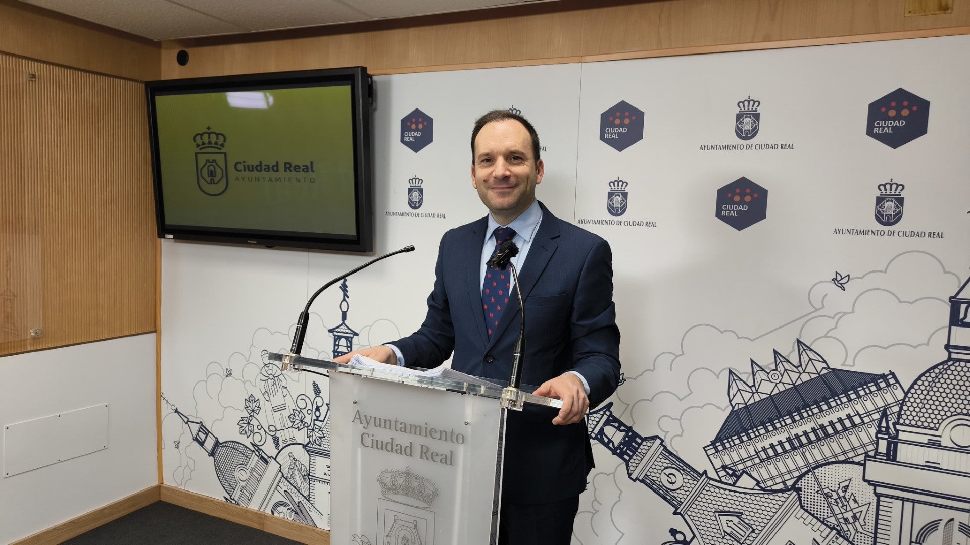 El Ayuntamiento crea una comisión de trabajo para la implantación de nuevas medidas fiscales El Ayuntamiento crea una comisión de trabajo para la implantación de nuevas medidas fiscales