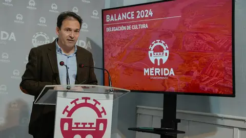 Mérida destaca como "ejes culturales" para este año un programa "estable" en el María Luisa y ampliación de festivales Mérida destaca como "ejes culturales" para este año un programa "estable" en el María Luisa y ampliación de festivales