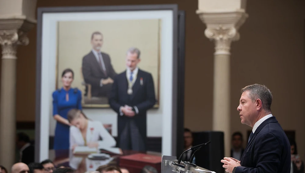 Emiliano García-Page en la inauguración de la exposición Emiliano García-Page en la inauguración de la exposición