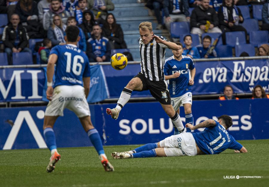 Van den Belt no entrena por una gastroenteritis y es duda para el partido ante el Deportivo Van den Belt no entrena por una gastroenteritis y es duda para el partido ante el Deportivo