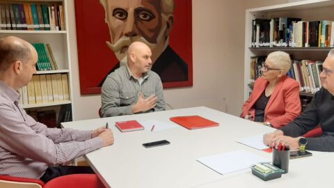 Reuni&oacute;n de Psoe Gij&oacute;n con la consejera de salud