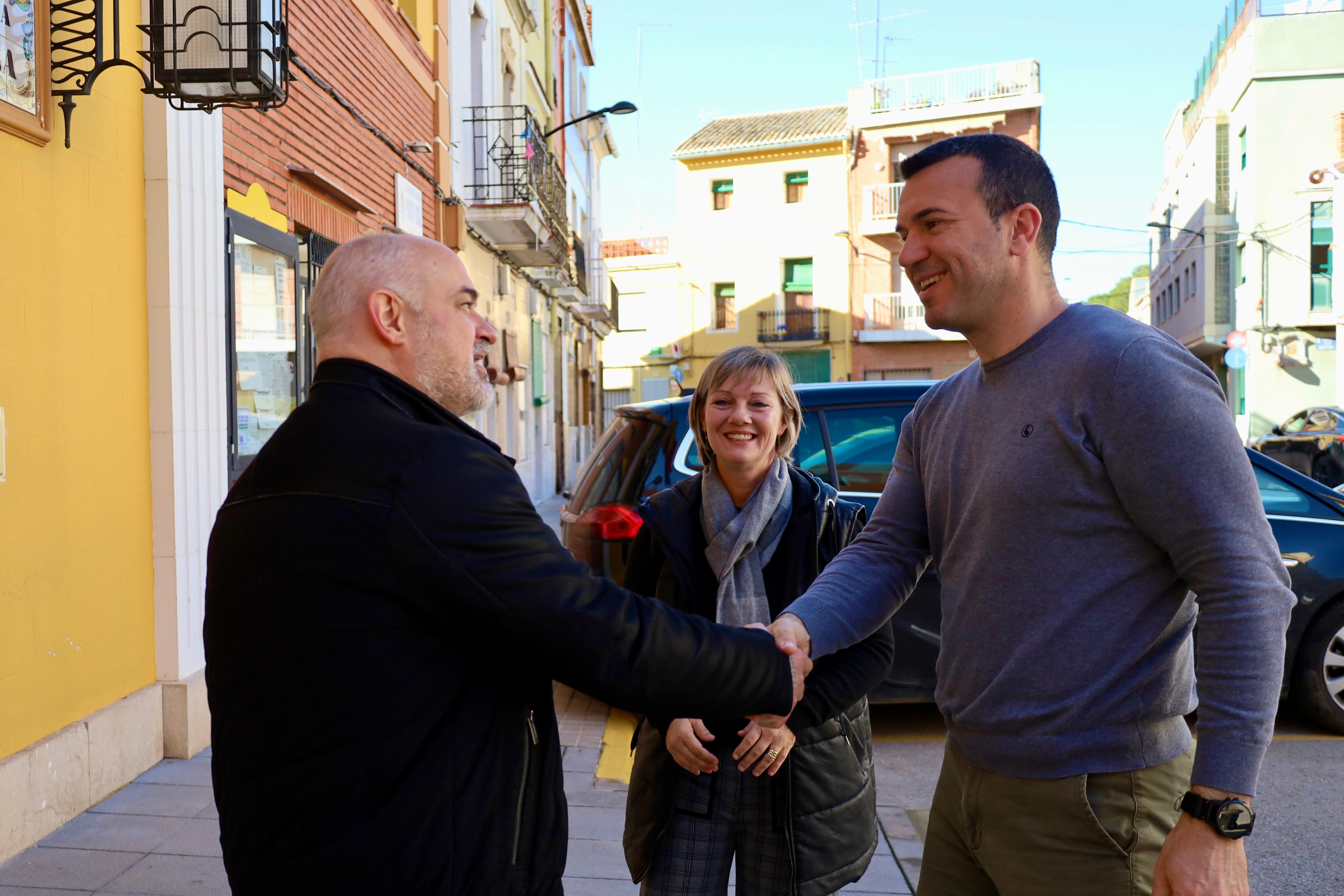 La Diputación ayudará a Favara, Riola y Polinyà de Xúquer a mejorar servicios e infraestructuras dañadas por la riada La Diputación ayudará a Favara, Riola y Polinyà de Xúquer a mejorar servicios e infraestructuras dañadas por la riada