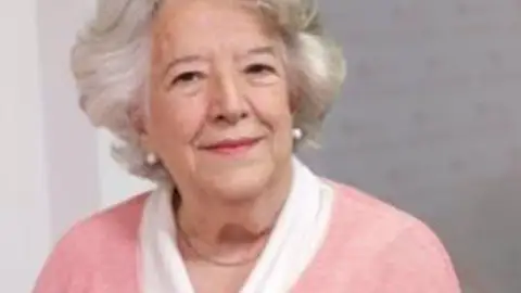 La socióloga María Ángeles Durán imparte este martes la conferencia magistral de la UEx por Santo Tomás de Aquino La socióloga María Ángeles Durán imparte este martes la conferencia magistral de la UEx por Santo Tomás de Aquino