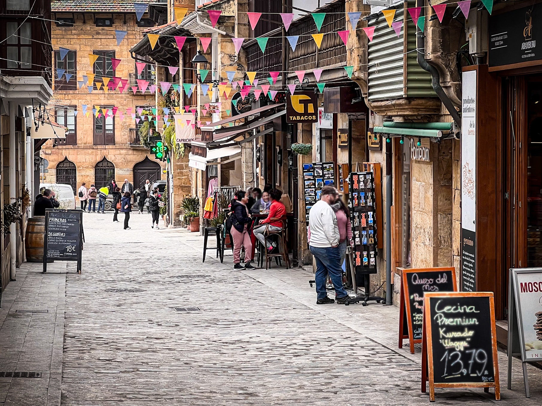 Estas son las principales recomendaciones a consumidores y usuarios ante las compras de Navidad Estas son las principales recomendaciones a consumidores y usuarios ante las compras de Navidad