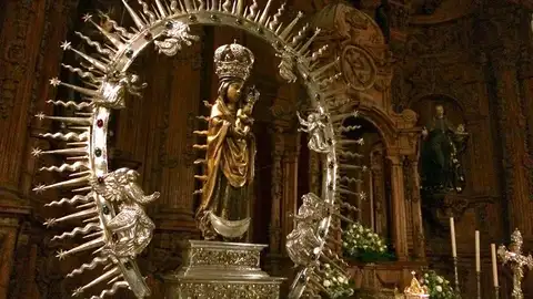 El Consejo Local de Peñas de Palencia lamenta no participar en la procesión de Las Candelas .