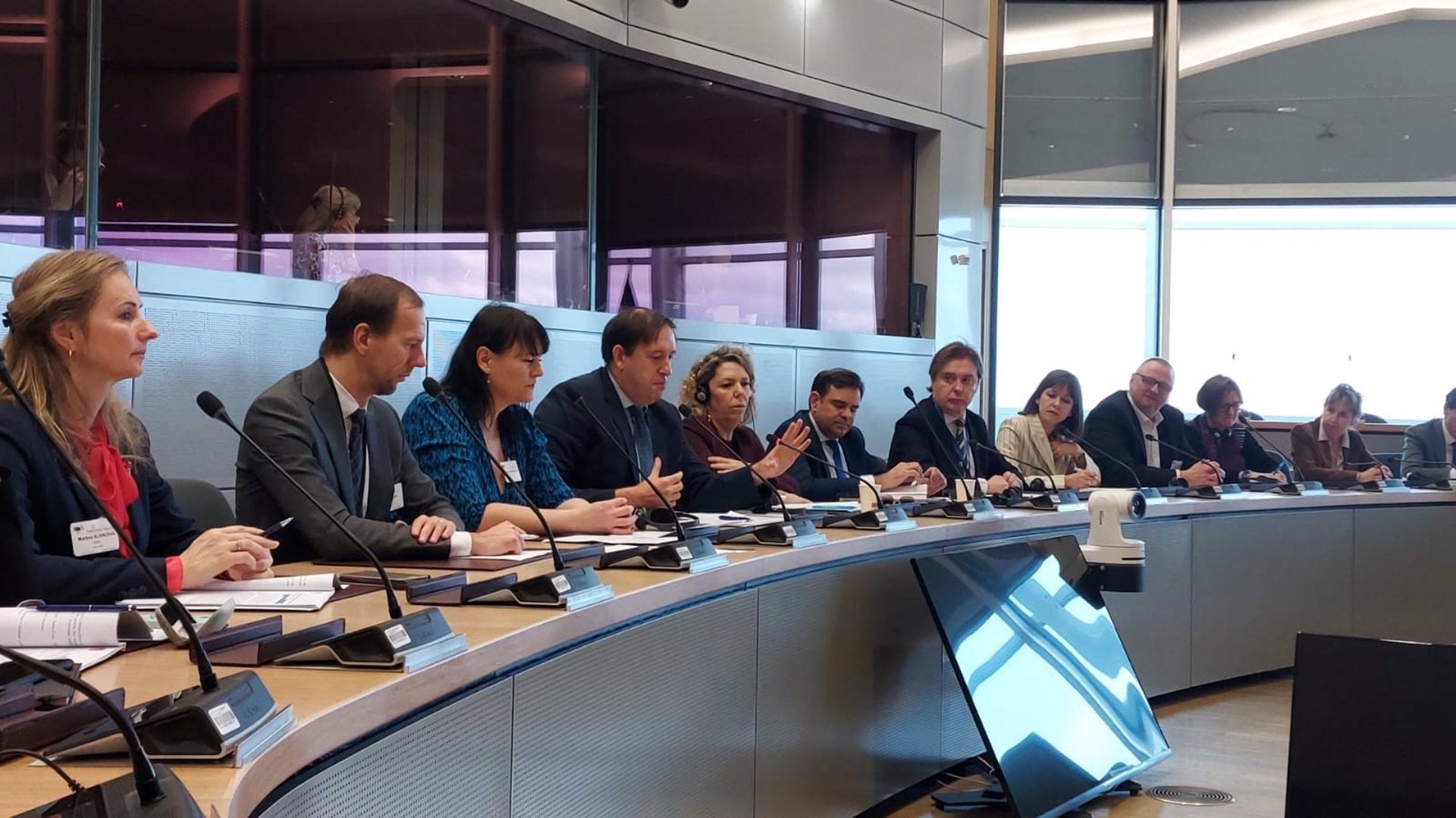La Junta de Extremadura defiende ante la Comisión Europea el futuro de la política de cohesión La Junta de Extremadura defiende ante la Comisión Europea el futuro de la política de cohesión