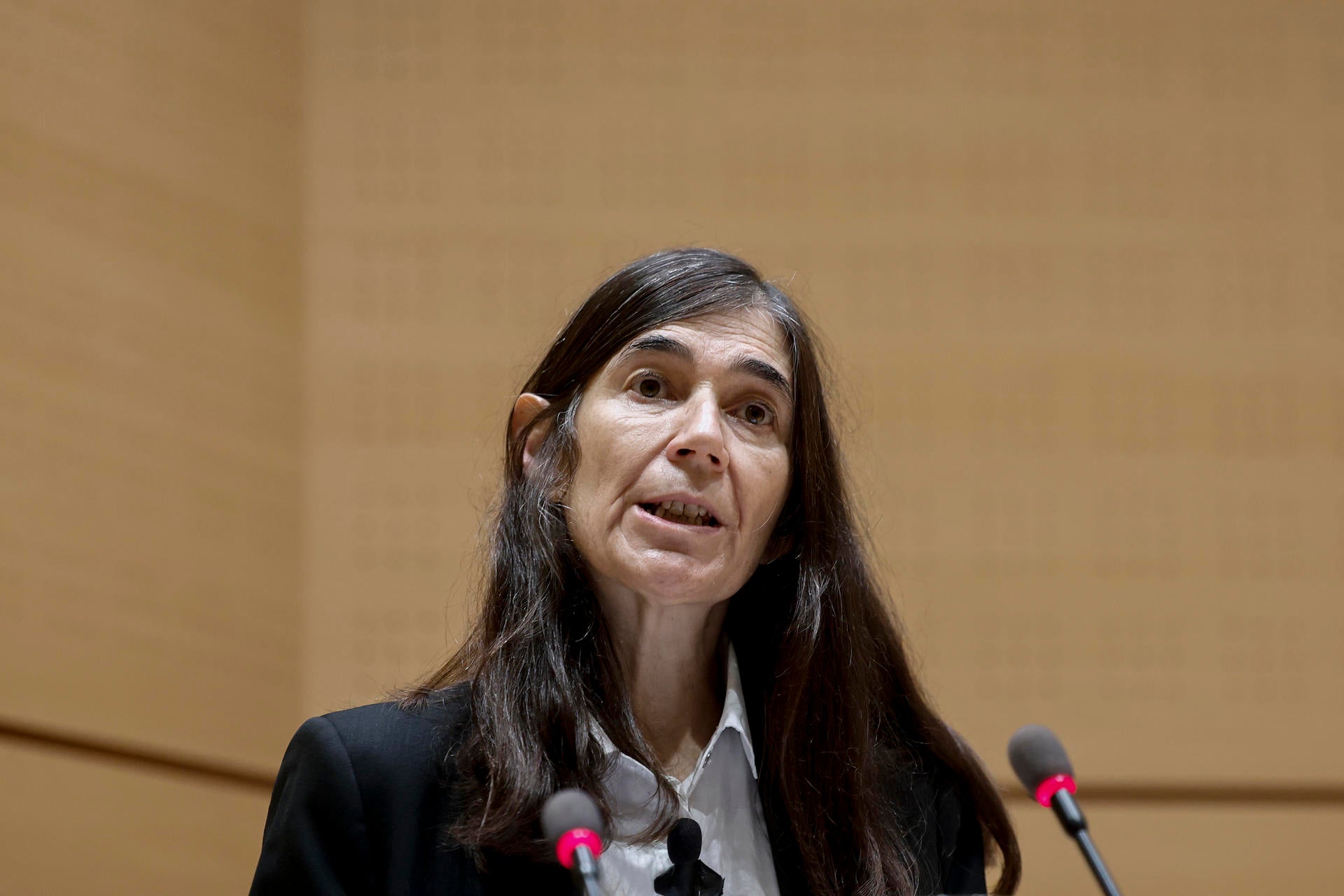 El patronato del CNIO destituye por unanimidad a María Blasco y al gerente del centro El patronato del CNIO destituye por unanimidad a María Blasco y al gerente del centro