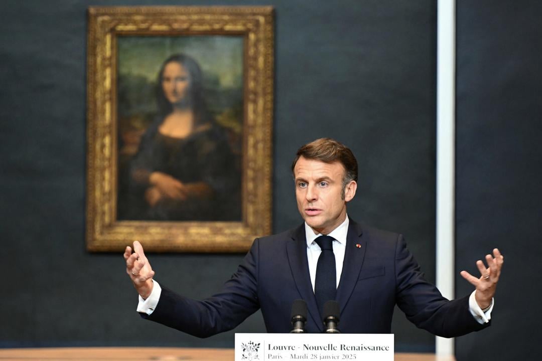 Macron anuncia que La Mona Lisa tendrá su propia sala en el Museo del Louvre Macron anuncia que La Mona Lisa tendrá su propia sala en el Museo del Louvre